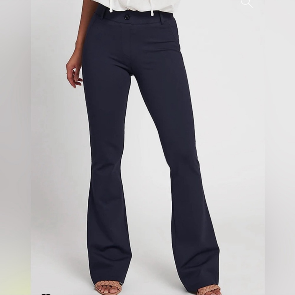 🎆Betabrand Flare Leg Pull on Yoga/Work Dress Pants